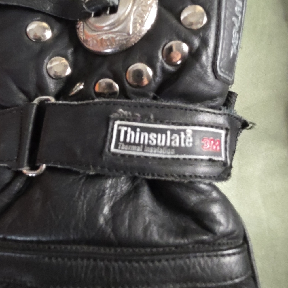 Women's Black Leather Chaps And Gloves Bundle - Picture 10 of 10